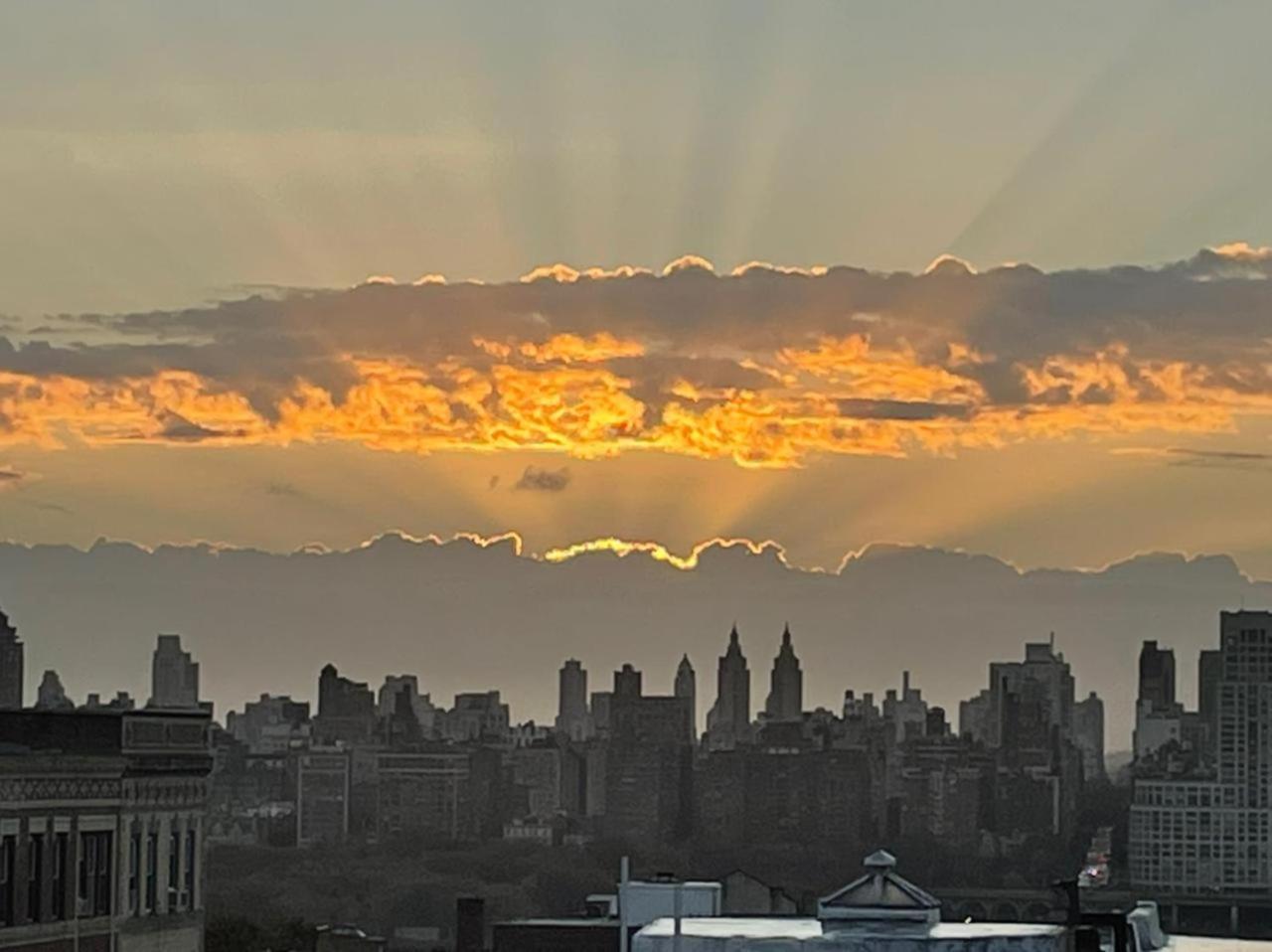 See Ny Now Sleeps 21 Юнион-Сити Экстерьер фото