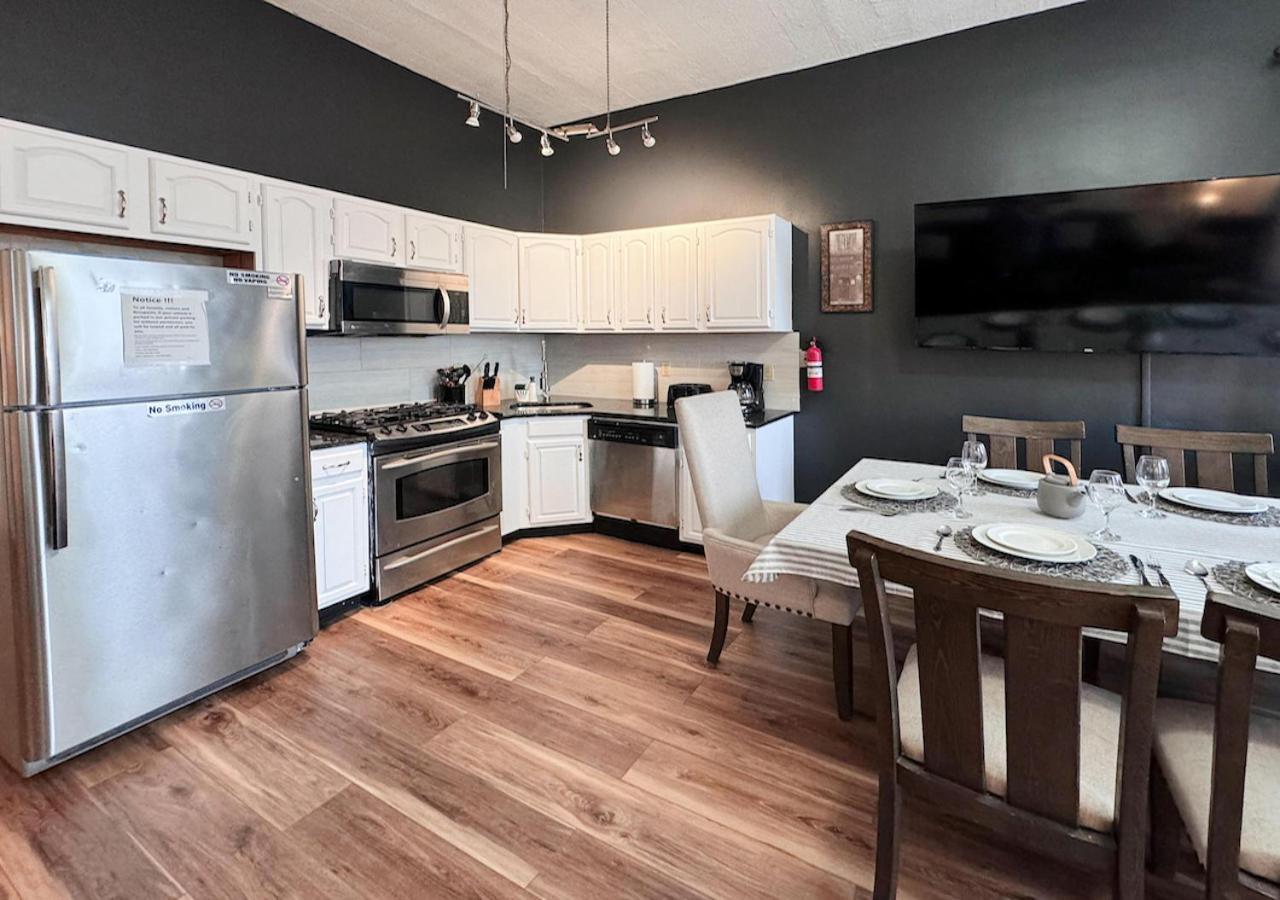 See Ny Now Sleeps 21 Юнион-Сити Экстерьер фото